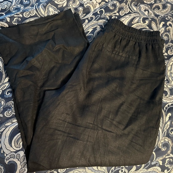 $79 Athleta Black Retreat Linen Mid Rise Wide
Leg Pant Large - Picture 2 of 5